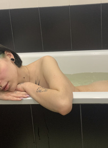 xxx-bit photo 5393019 thumbnail