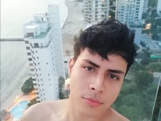 Latinhotboy23