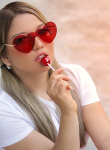 LittleTaty photo 5092633 thumbnail