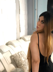 AprilHarris photo 5054945 thumbnail