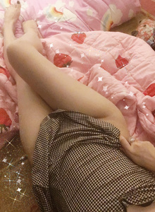 SmallGirl1995 photo 5460975 thumbnail