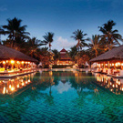 Много путешествовать