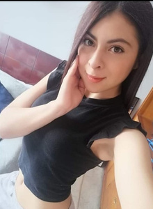 LATIN-QUEENN photo 5135408 thumbnail