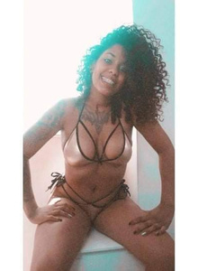 AbrilSimpson photo 5195478 thumbnail