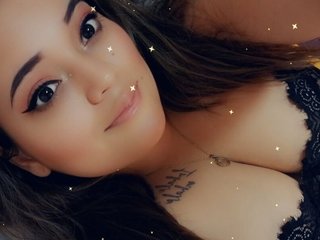 Bucaramanga Is Where I Live, I'm 22 Yrs Old And At BongaCams I'm Named HoneyTamara