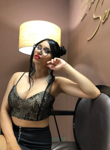 HannaCross photo 5381421 thumbnail