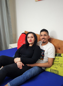 ToobyNKarina photo 5461089 thumbnail