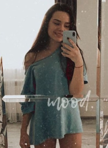 IrisDavis photo 5333547 thumbnail