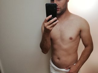 I'm 34 Years Of Age! At BongaCams I'm Named Calvinjohnlad! I Am A Brunette