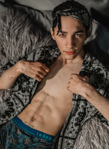 ThomasPitt photo 5441719 thumbnail