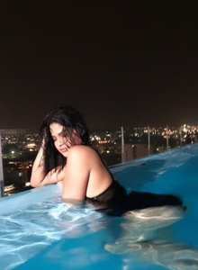 lucyaqueen love hot photo 5390114