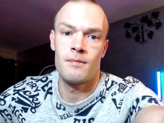 I Am A Blonde! People Call Me Mrmotive