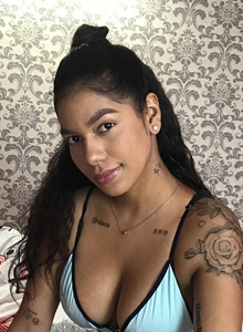 AlexaBloom Yo ;) photo 5438542