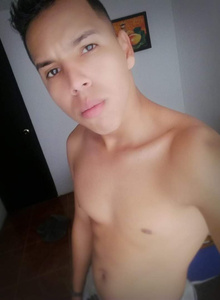 LoganFrost Me ! photo 5438493