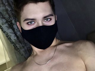 I Am A Brunette! My Name Is Yourboysam