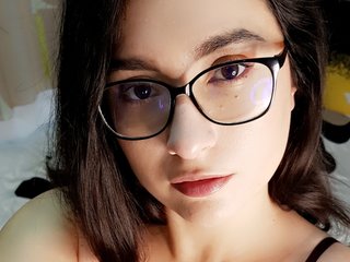 My Name Is ElaVanderbilt And I Am A Brunette