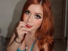 HelinaRed Profile Image