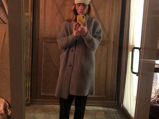 People Call Me Levitela And I Am A Blonde, 24 Is My Age