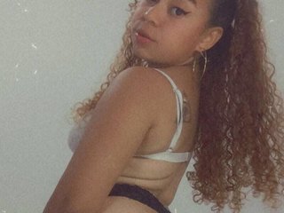 I Am A Redhead, A Sex Webcam Engaging Hottie Is What I Am! I'm 20