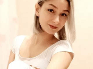 A Live Chat Seductive Bimbo Is What I Am And People Call Me Olia91! My Age Is 23 Yrs Old