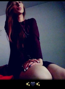 karina-PariSt Casual photo 5754249