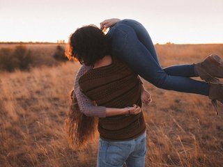 We Are Brunette! We Are A Live Chat Pleasing Duo