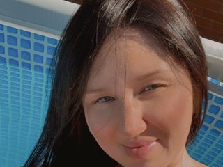 I'm A Live Webcam Stunning Chick! My Name Is Victory-555, I Am A Brunette