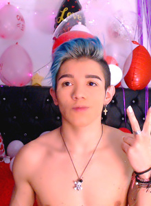 tylerlees-1 :p photo 5800806