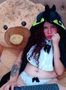 SaraLeigh photo 6012107 thumbnail