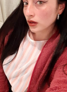 elizabetheyes me photo 5880269