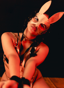 GabrielaBenet bondage photos, submissive or dominant? photo 6085159