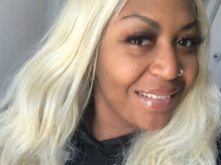 My Model Name Is Amyrosieeee And I Am A Blonde