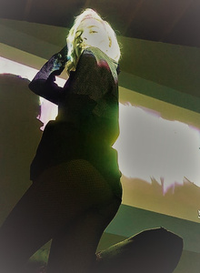 booniemoore a glass of wine photo 6046583