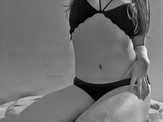 I Am A Brunette And I'm 23 Years Old, A Live Chat Graceful Lady Is What I Am