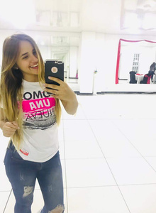 leahSmith photo 5810257 thumbnail