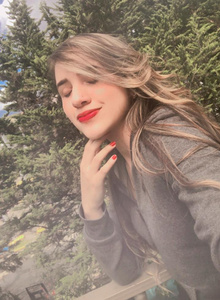 leahSmith photo 6002702 thumbnail