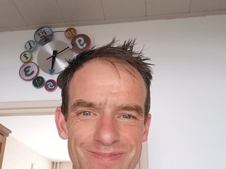 I Live In Colmar, I Am A Brunette