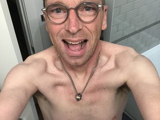I Am A Brunette, I Am From Ottawa