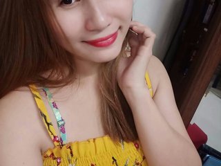 People Call Me Happyasian87 And A Camwhoring Easy Sweet Thing Is What I Am And My Age Is 32 Years Old