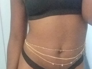 I'm 41 Years Old And I Come From Durban And I'm A Live Chat Engaging Hottie