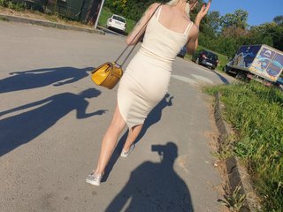 A Camming Seductive Lady Is What I Am And People Call Me Bellawet69, I'm 27 Years Of Age