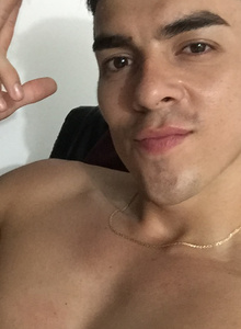 DanielStokes warm me up photo 6307794