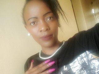 My Age Is 25 Yrs Old And I'm A Live Cam Desirable Lady