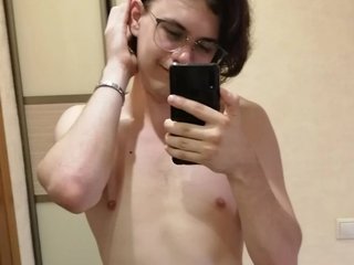I'm 21! My BongaCams Name Is Cumpot
