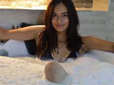 άβαταρ του/της CarolineGreey