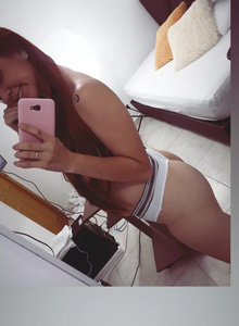 Abby28vip Sensual photo 6349101