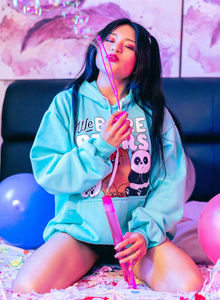 CaeliBird just me photo 6360219