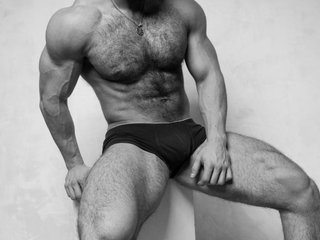 I Am A Blonde, 27 Is My Age