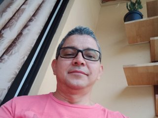 I'm 38 Yrs Old! I Am A Brunette