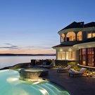 Дом на берегу моря